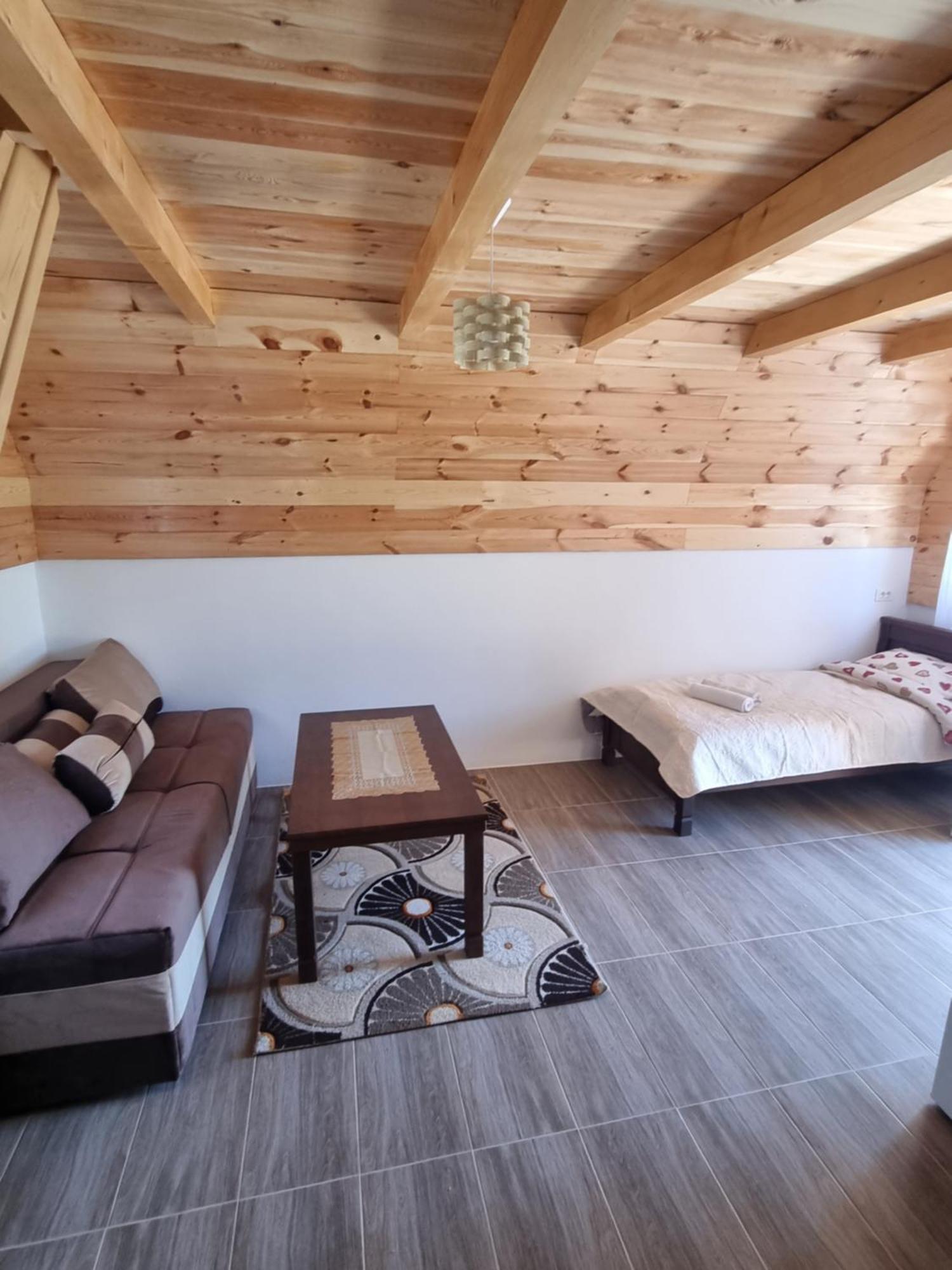 Apartmani Jezero Zabljak  Room photo
